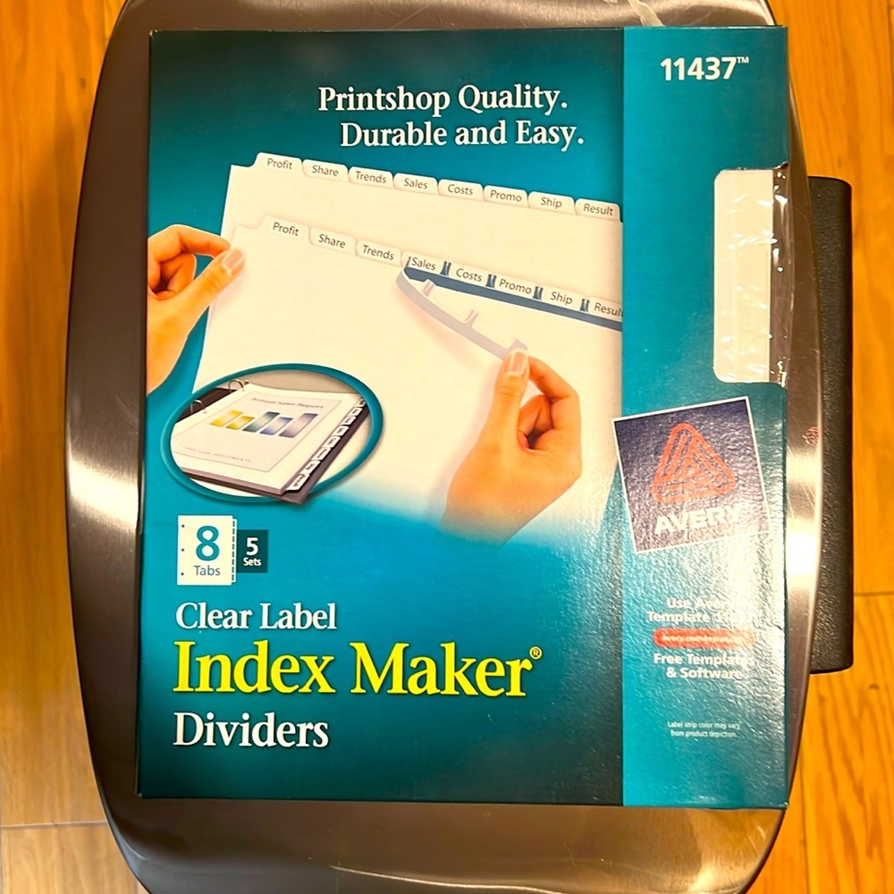 AVERY. Clear Label. Index Maker Dividers.